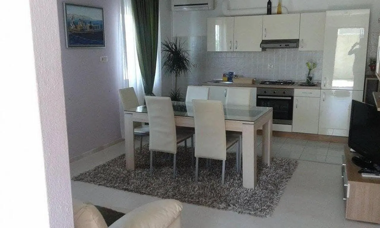 Apartment Apartman Kristina Trogir Croatia